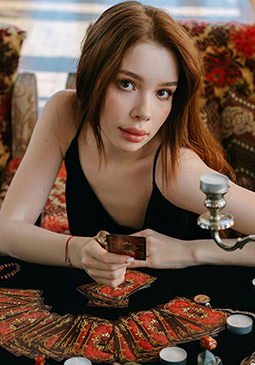 Astrological Consultant Profile Image